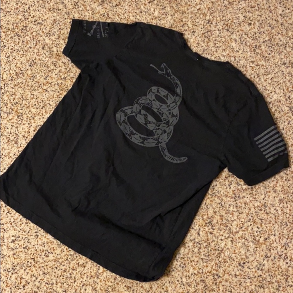 MENS T-SHIRT